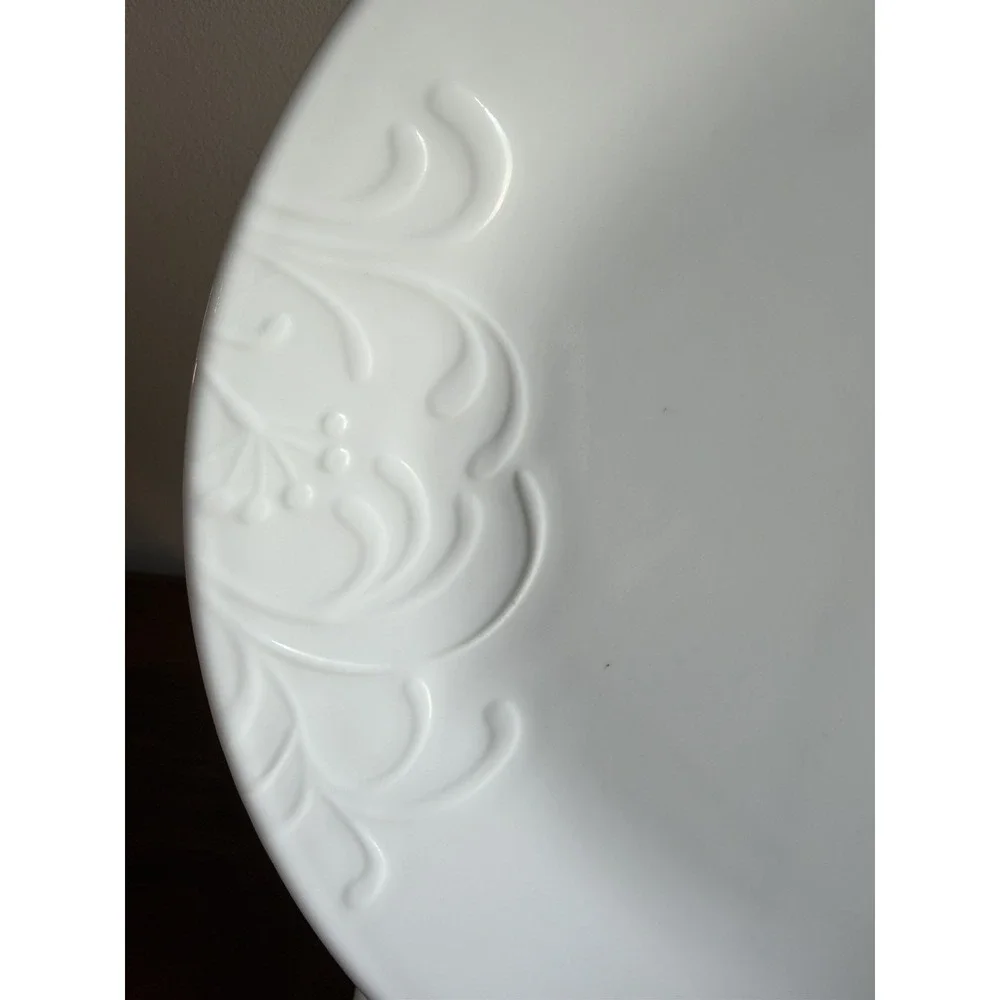 4 Corelle Cherish Embossed Dinner Plates Round 10-1/4